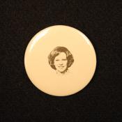 1980.5.233 (Political Pin, Political Button) image