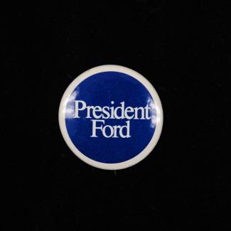 1976.24.20 (Political Pin, Political Button) image