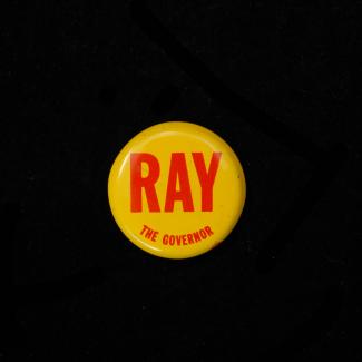 1978.25.75 (Political Pin, Political Button) image