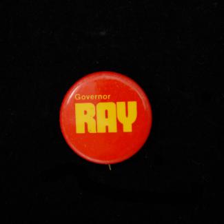 1978.63.9 (Political Pin, Political Button) image