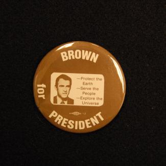 1980.5.287 (Political Pin, Political Button) image
