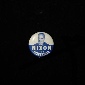 1980.5.148 (Political Pin, Political Button) image