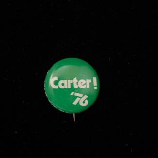 1980.5.185 (Political Pin, Political Button) image