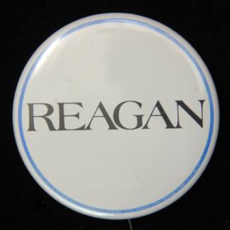 1980.5.215 (Political Pin, Political Button) image