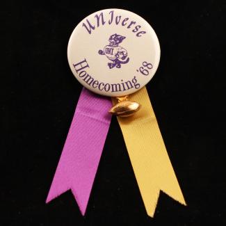 1987.7.11 (Button, homecoming) image