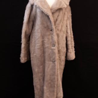 UNIM1988.5.7  (Fur Coat) image