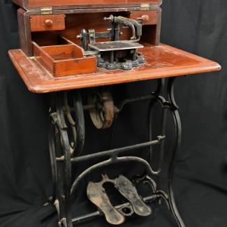 2023-16A (Sewing Machine) image