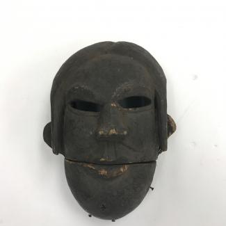 1995.2.0002 (Mask) image